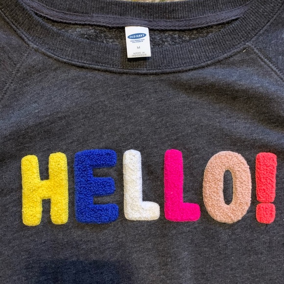 Old navy graphic pullover - Picture 2 of 3